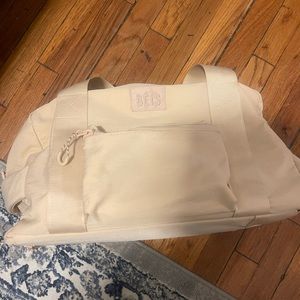 Beis Duffle Bag